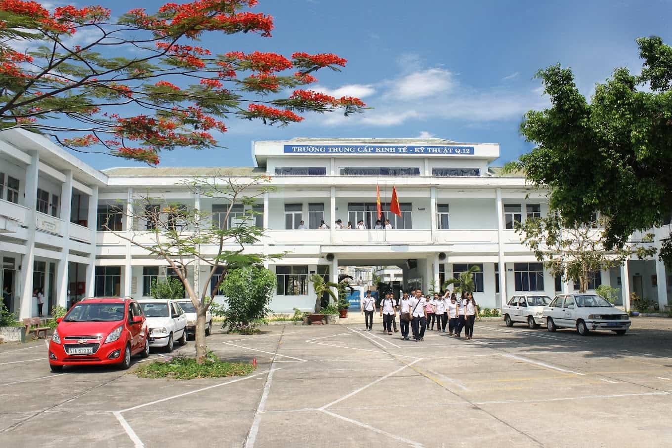 trường học lái xe quận 12