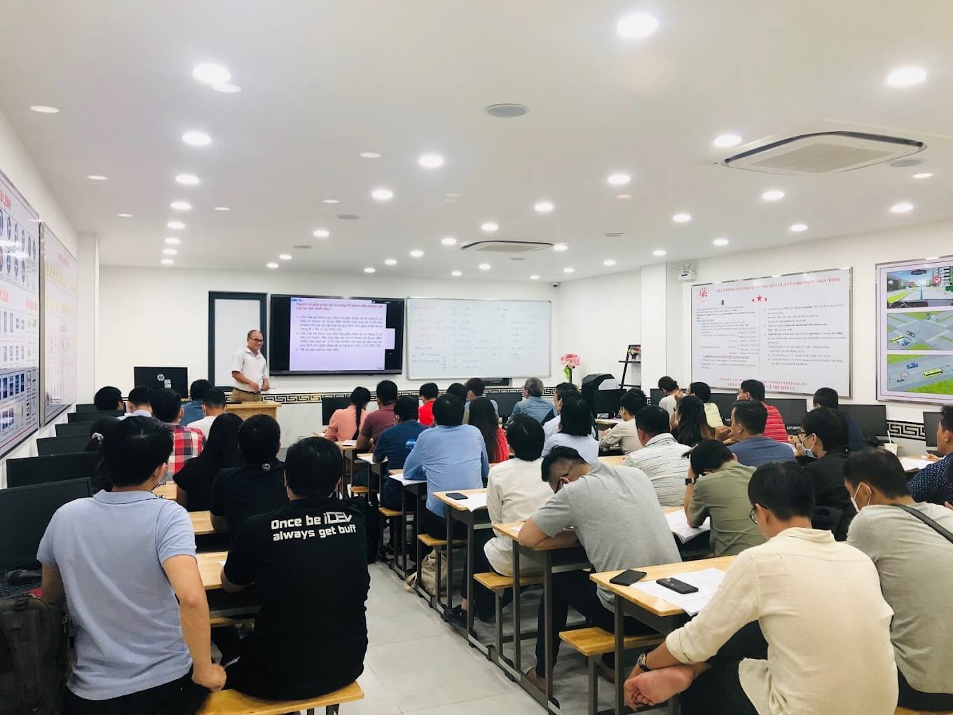 đây là nơi học lái xe uy tín tại Bình Chánh