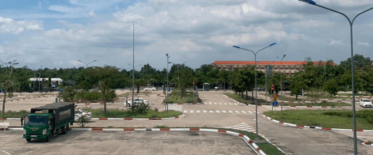 sân sát hạch - Phú Mỹ hưng