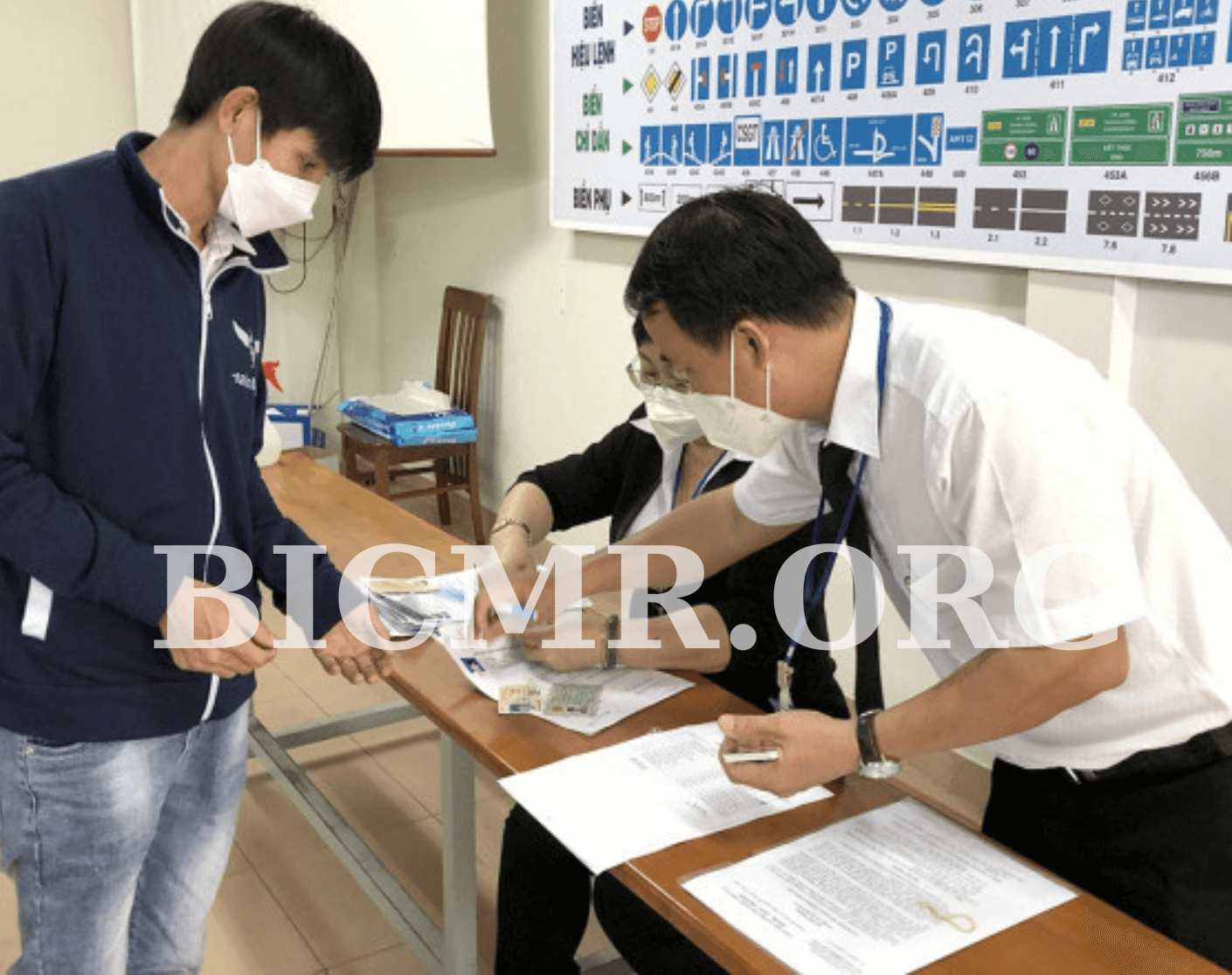 học bằng lái hạng B 