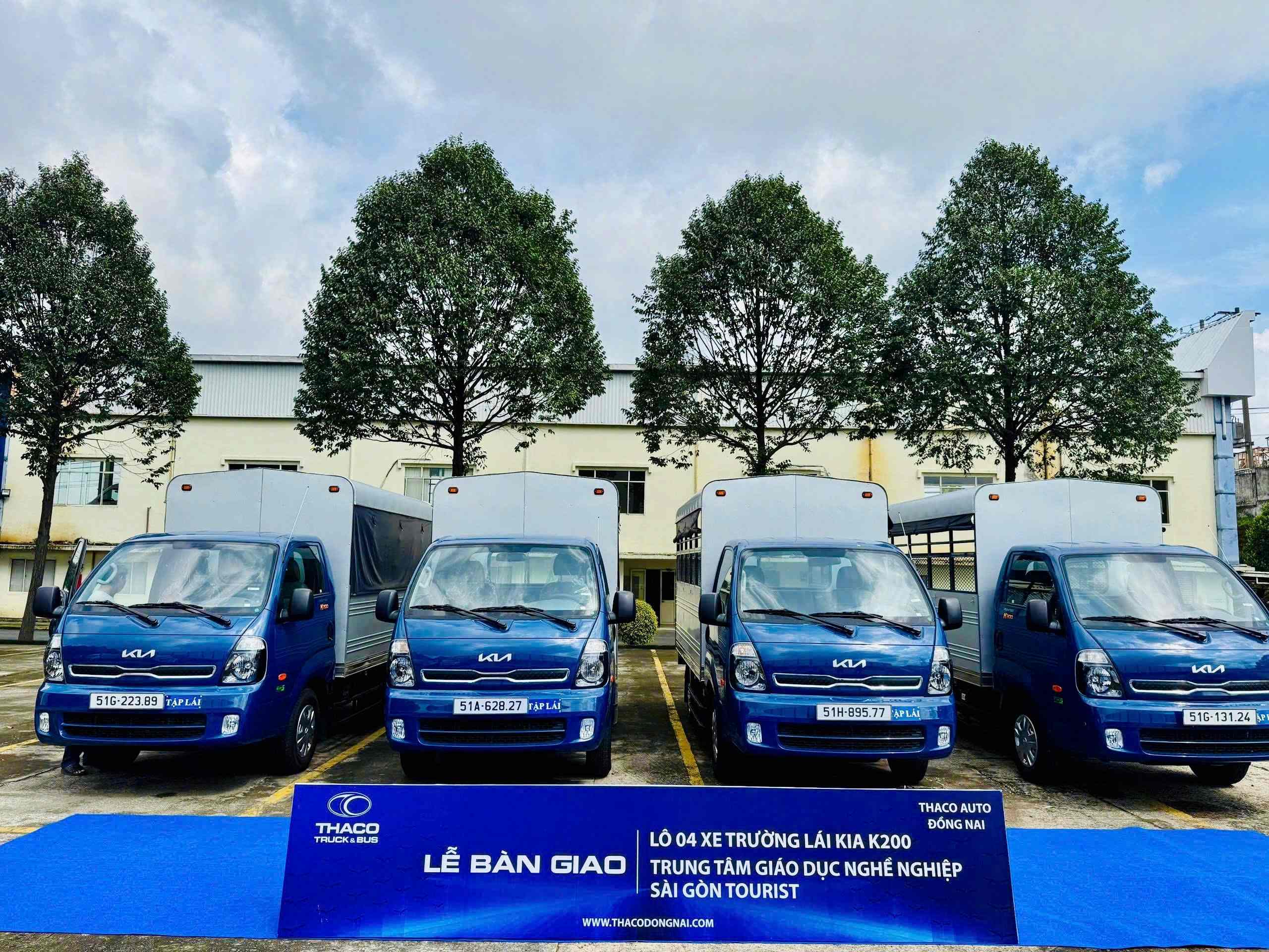 trung tâm dạy lái xe ở bình tân